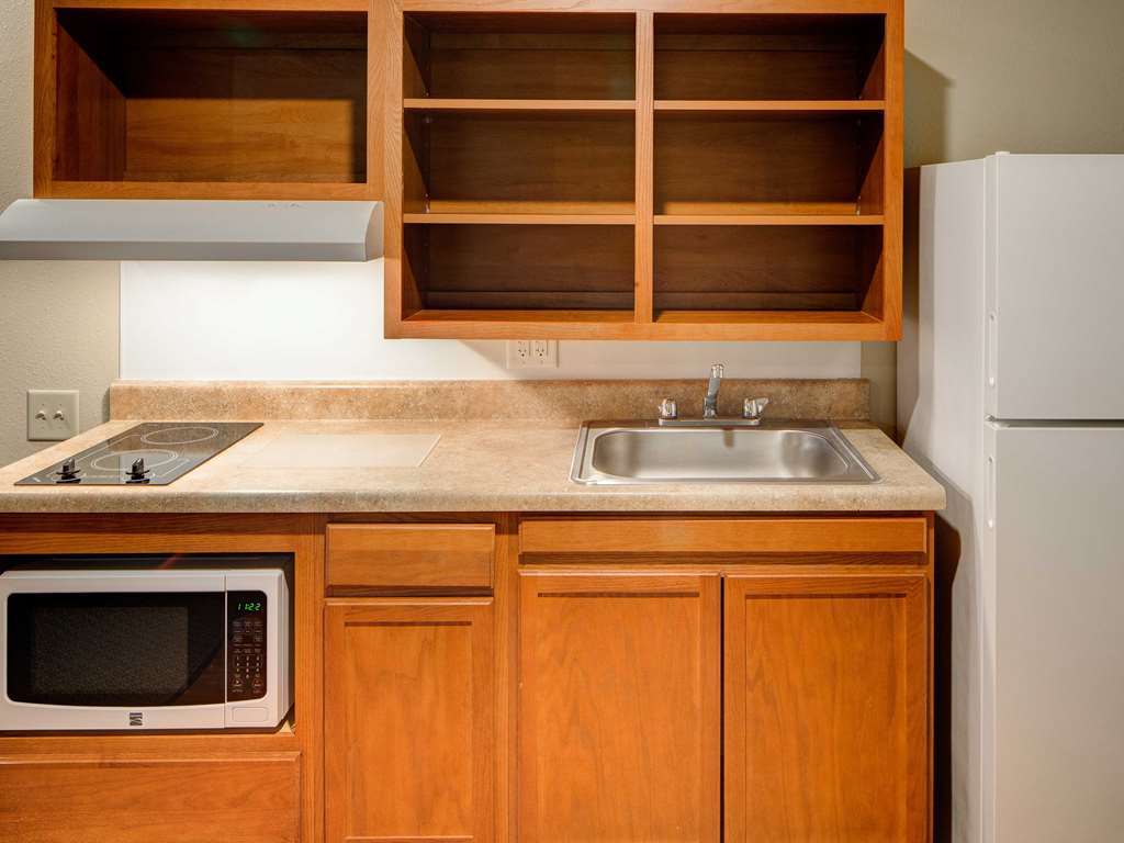 Extended Stay America Select Suites - Kansas City - South - I-49 الغرفة الصورة