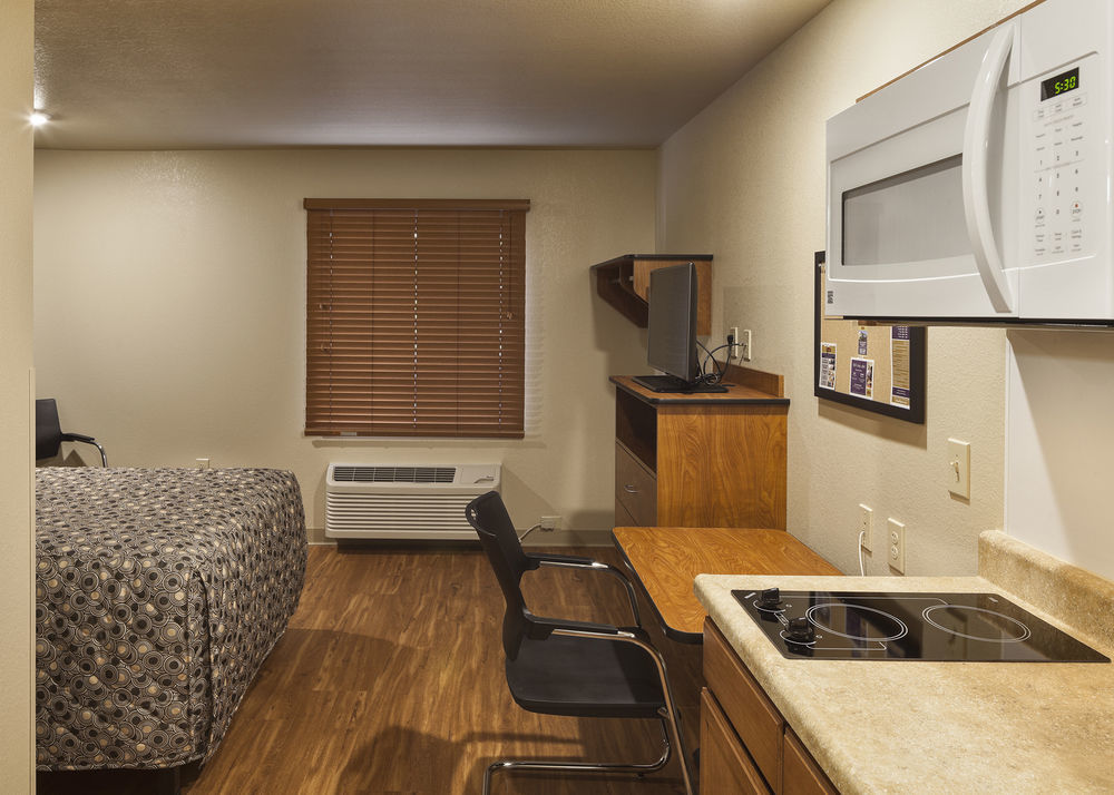 Extended Stay America Select Suites - Kansas City - South - I-49 المظهر الخارجي الصورة