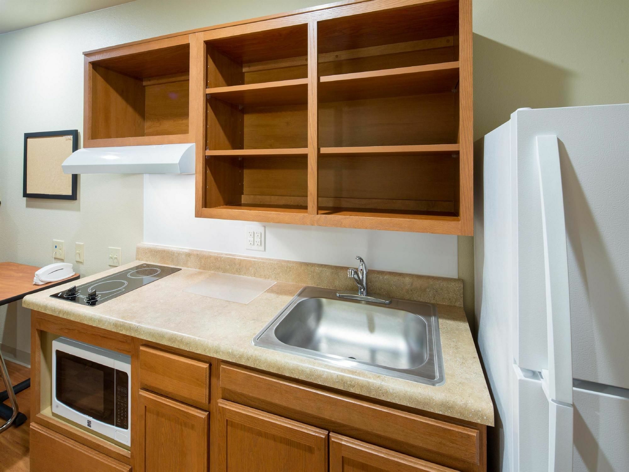 Extended Stay America Select Suites - Kansas City - South - I-49 المظهر الخارجي الصورة